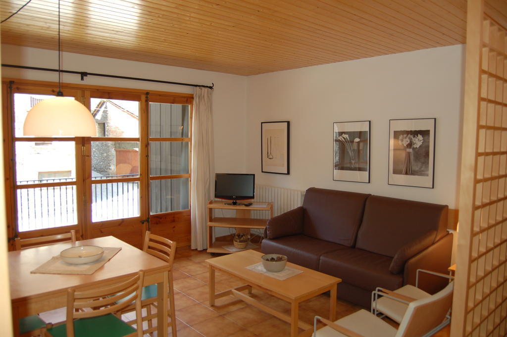 Apartaments Vall Ferrera Areu Kamer foto