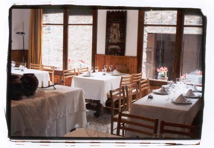 Apartaments Vall Ferrera Areu Buitenkant foto